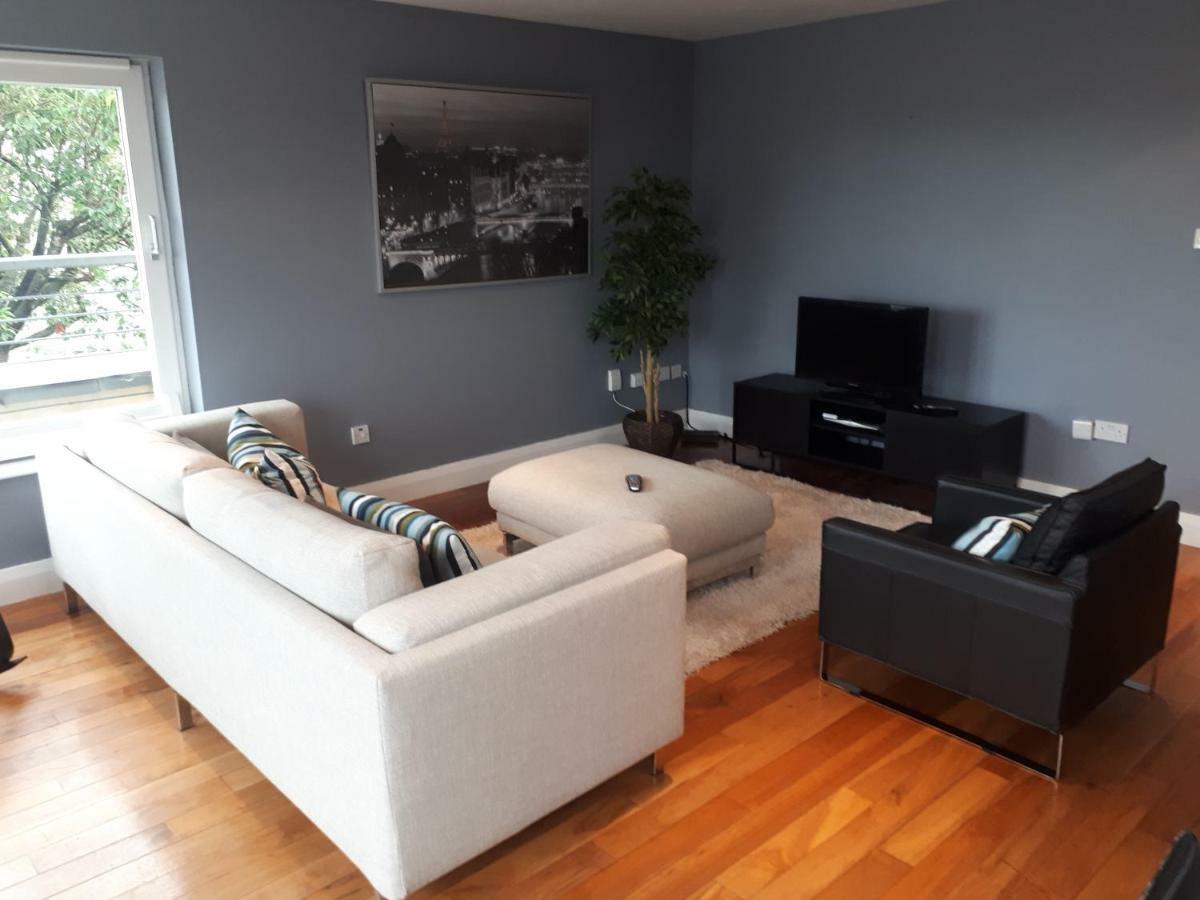 Luxurious Penthouse Apartment 1 , City Centre Kilkenny Exterior photo